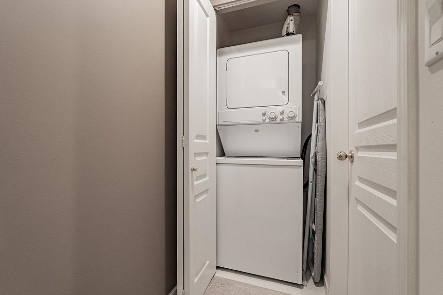 2880 E Kent Avenue South Vancouver, BC - 23