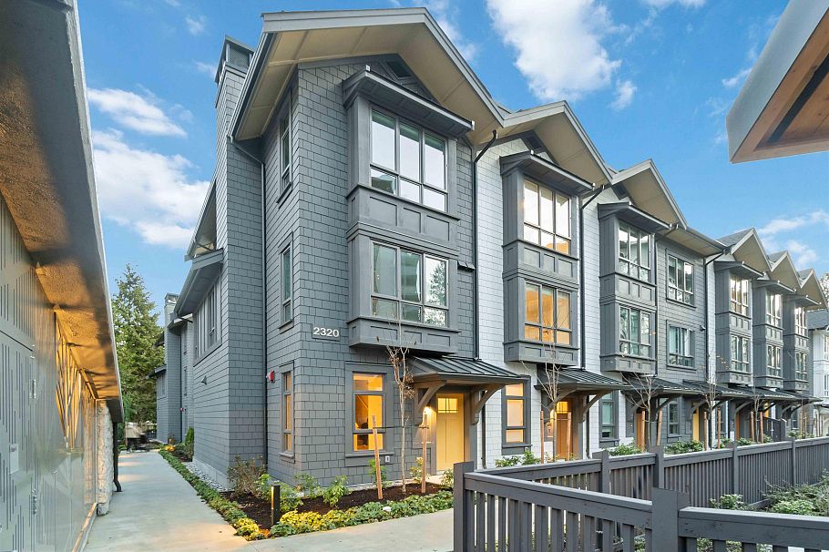 107 2320 Emery Court North Vancouver, BC - 2