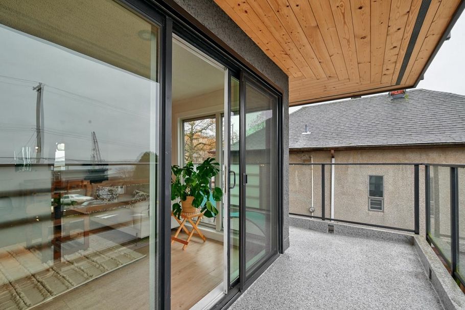 201 2336 Wall Street Vancouver, BC - 11