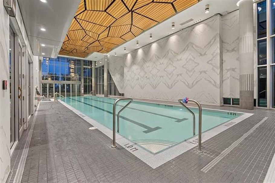 1909 1550 FERN STREET, North Vancouver BC V7J 0A9 North Vancouver, BC - 12