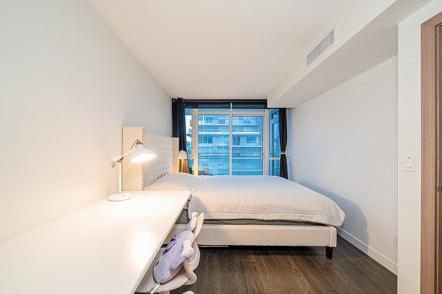 1606 8988 Patterson Road Richmond, BC - 16