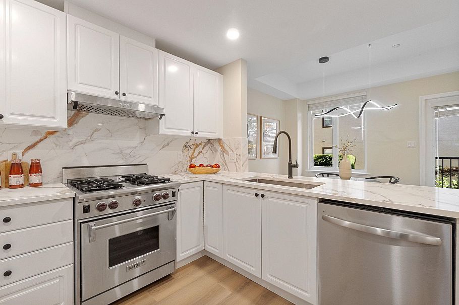 5 119 E 6th Street North Vancouver, BC - 7