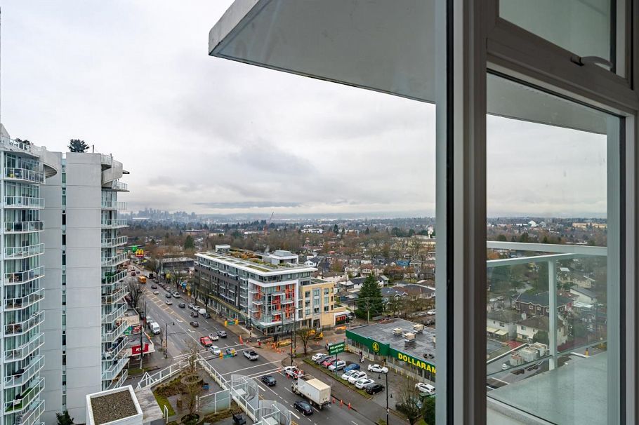 1601 2220 Kingsway Vancouver, BC - 23