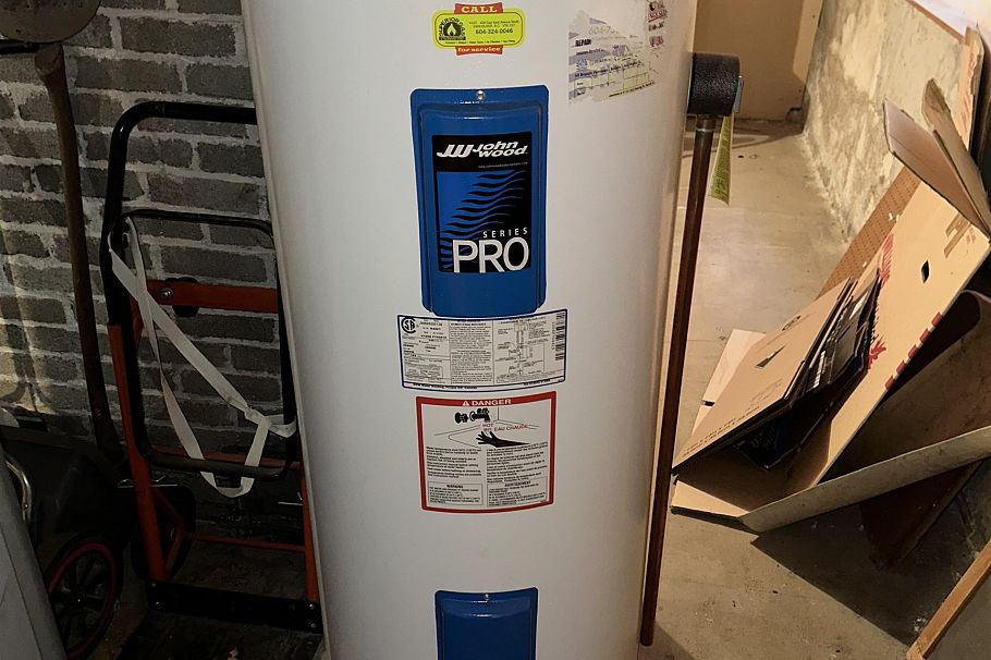 1641 E 37th Avenue Vancouver, BC - 20