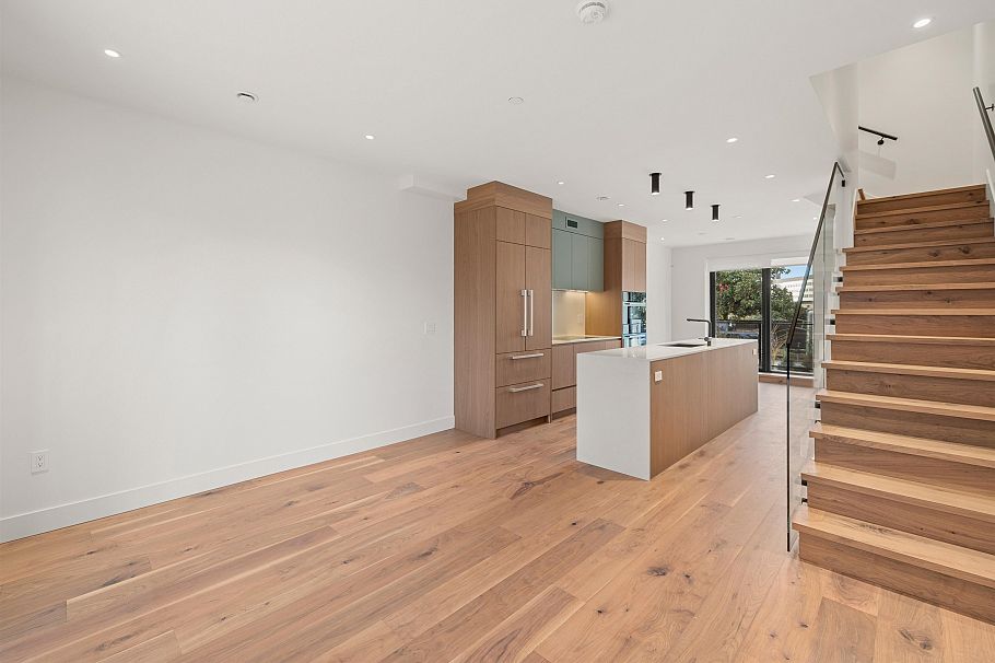 4490 Ash Street Vancouver, BC - 16