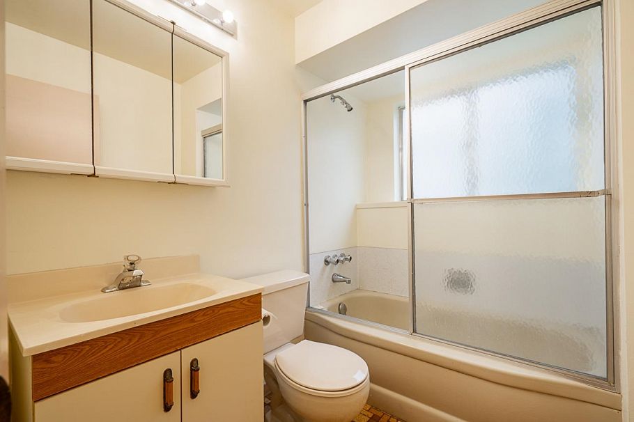 2332 Hoskins Road North Vancouver, BC - 15