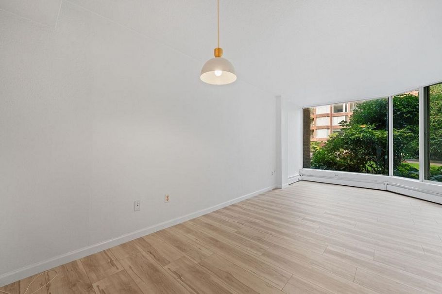 222 1333 Hornby Street Vancouver, BC - 6