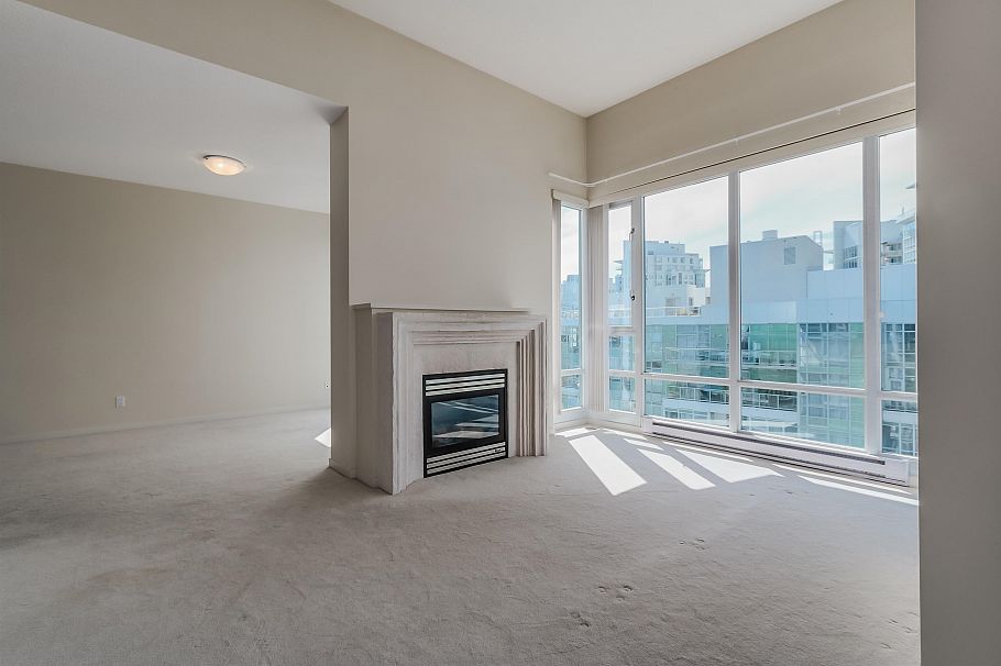 PH2803 1067 Marinaside Crescent Vancouver, BC - 8