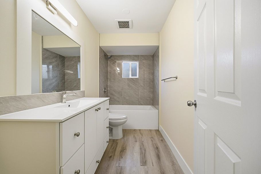 4533 Knight Street Vancouver, BC - 20