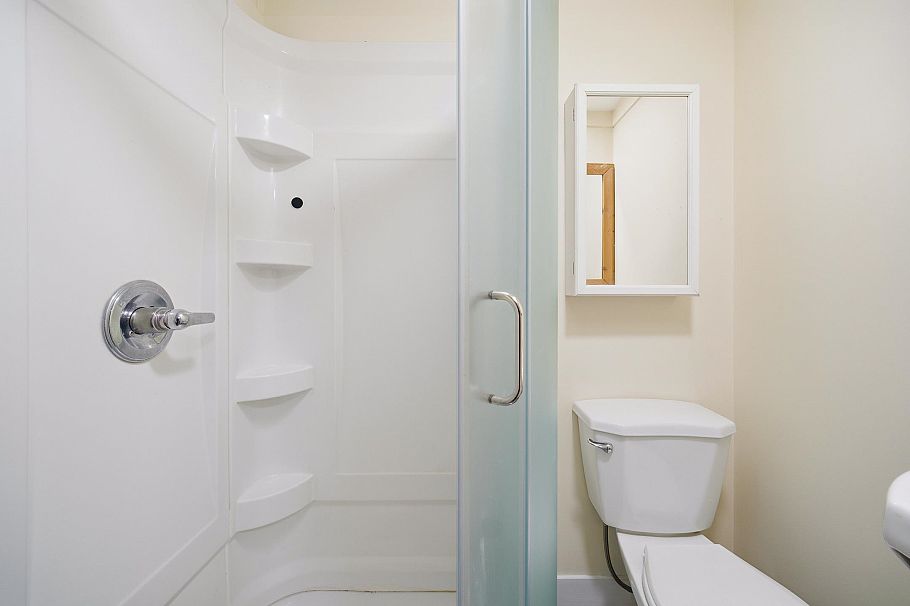 4533 Knight Street Vancouver, BC - 18