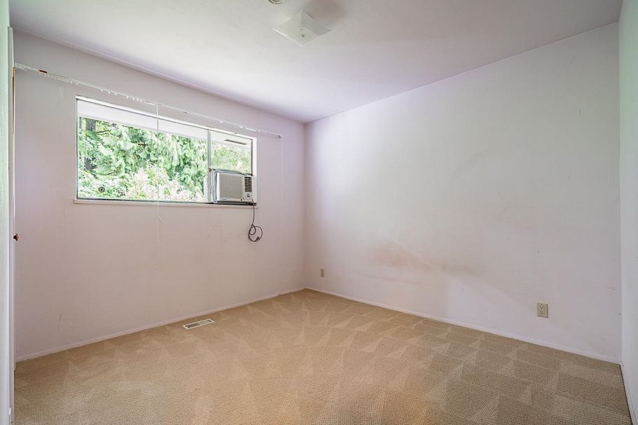 2332 Hoskins Road North Vancouver, BC - 13