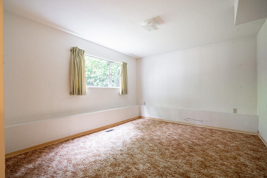 2332 Hoskins Road North Vancouver, BC - 27