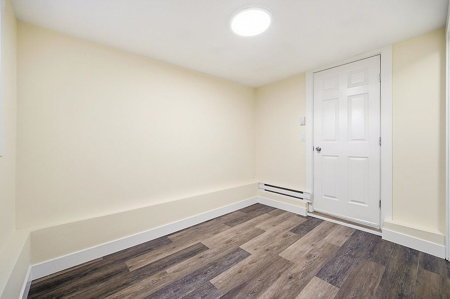 4533 Knight Street Vancouver, BC - 11