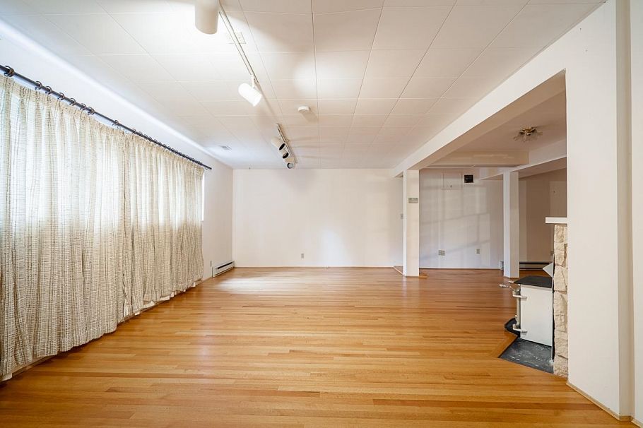 2332 Hoskins Road North Vancouver, BC - 28