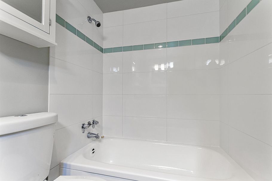 207 2025 W 2nd Avenue Vancouver, BC - 14