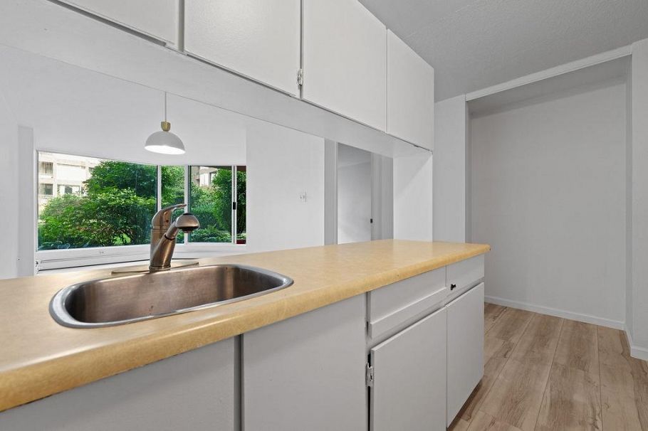 222 1333 Hornby Street Vancouver, BC - 15