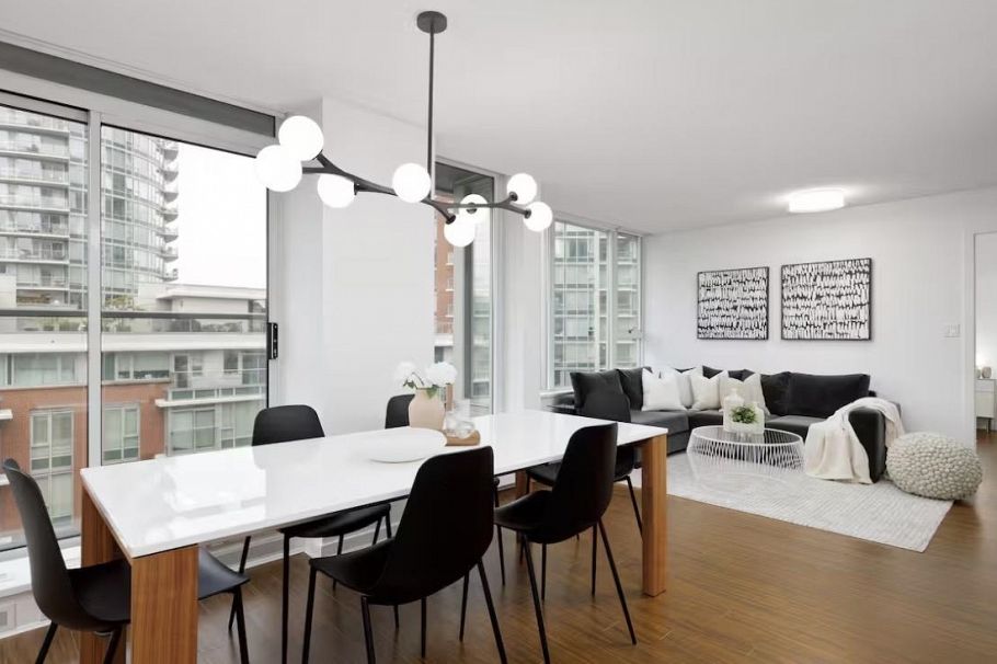 701 633 Abbott Street Vancouver, BC - 5