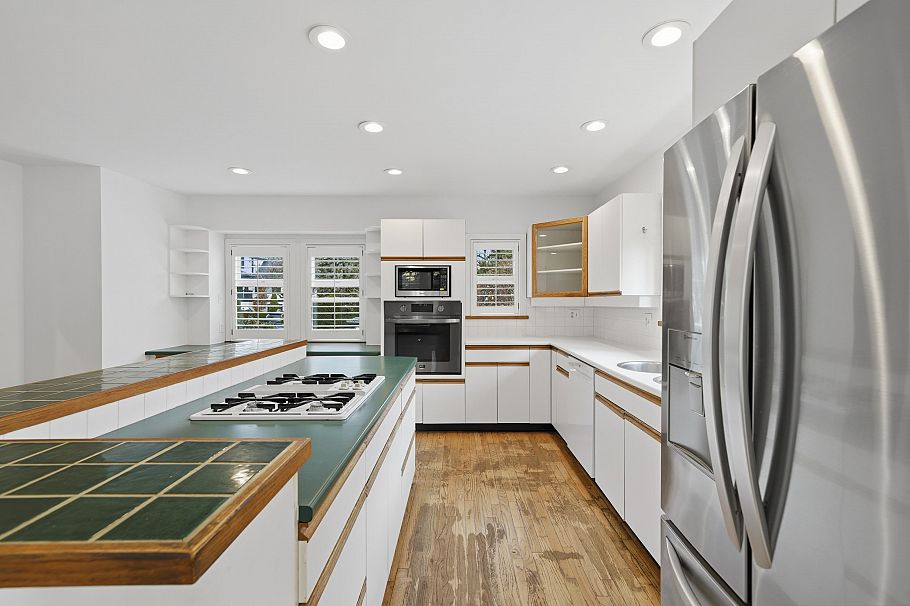 5761 Holland Street Vancouver, BC - 17