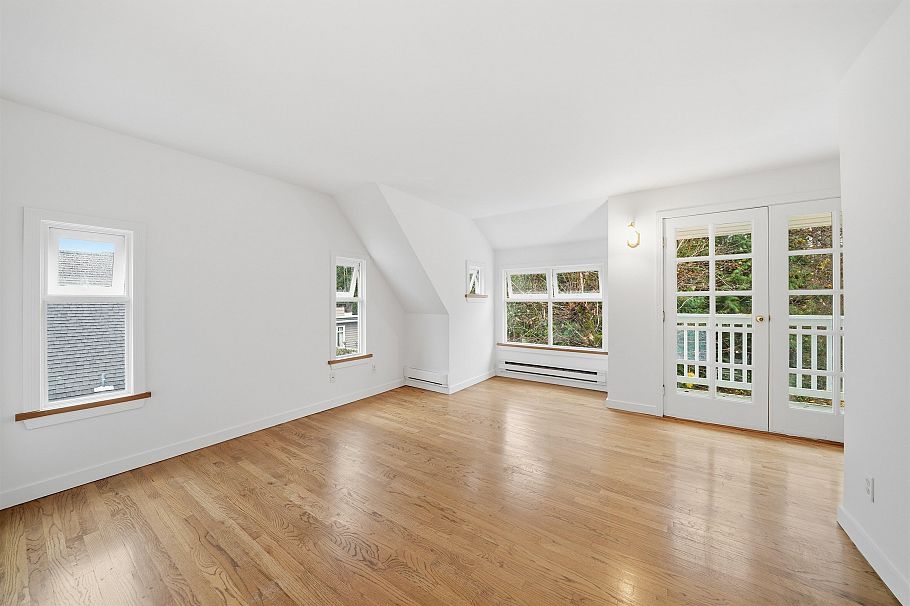 5761 Holland Street Vancouver, BC - 23