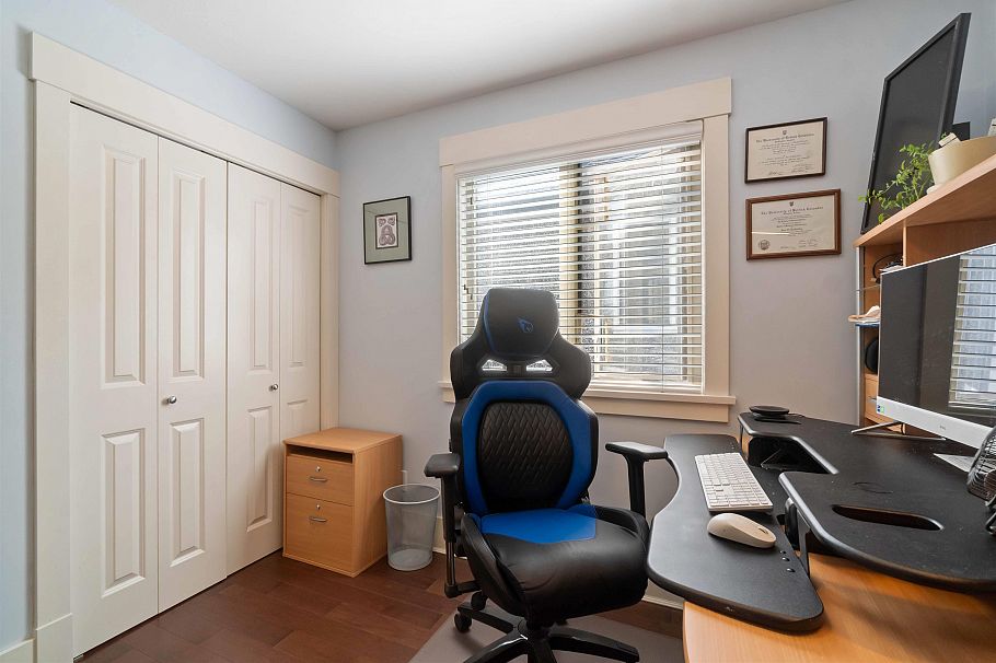 720 W 68th Avenue Vancouver, BC - 11