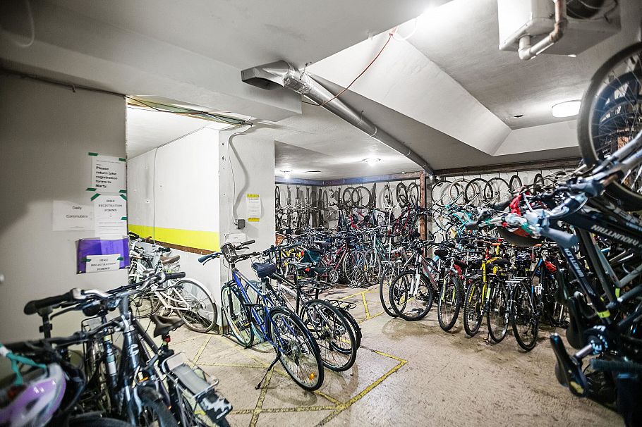 1850 Comox Street Vancouver, BC - 39