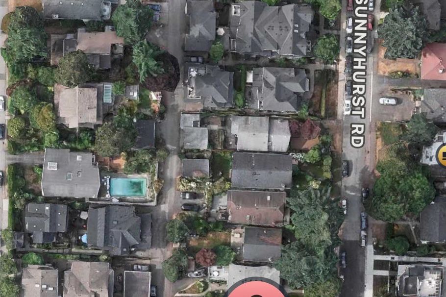 3003 Sunnyhurst Road North Vancouver, BC - 28