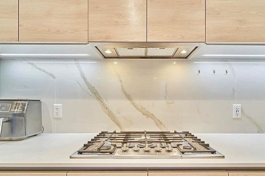 3806 2085 SKYLINE CRT, Burnaby BC V5C 0M6 Burnaby, BC - 5