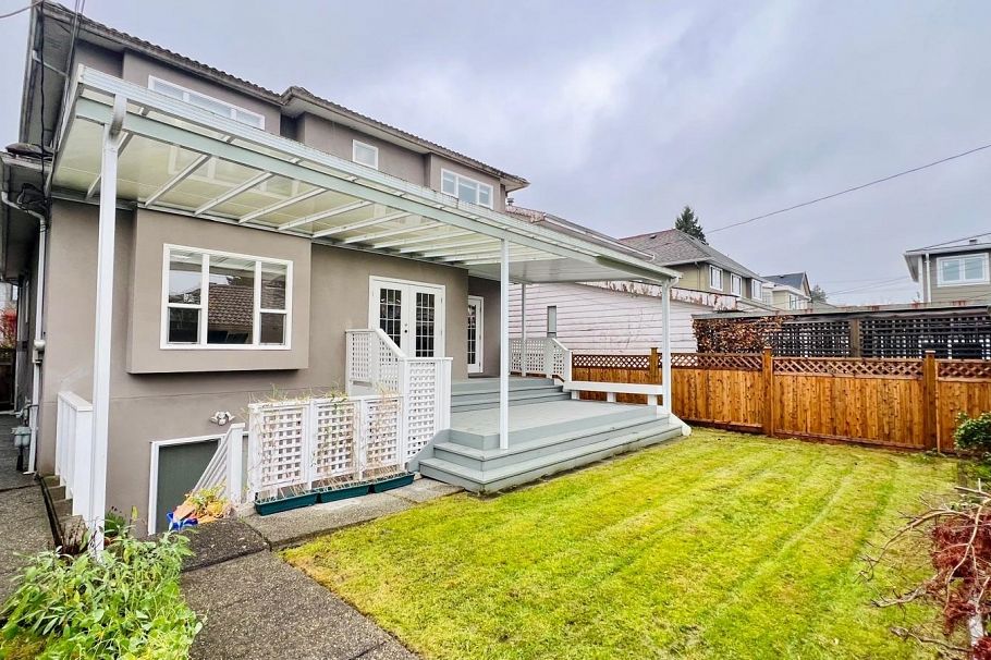 2813 W 21st Avenue Vancouver, BC - 31