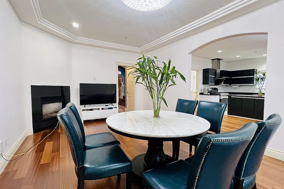 2813 W 21st Avenue Vancouver, BC - 18