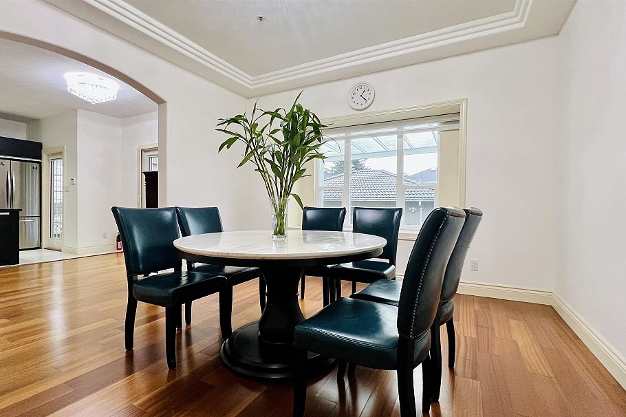 2813 W 21st Avenue Vancouver, BC - 4