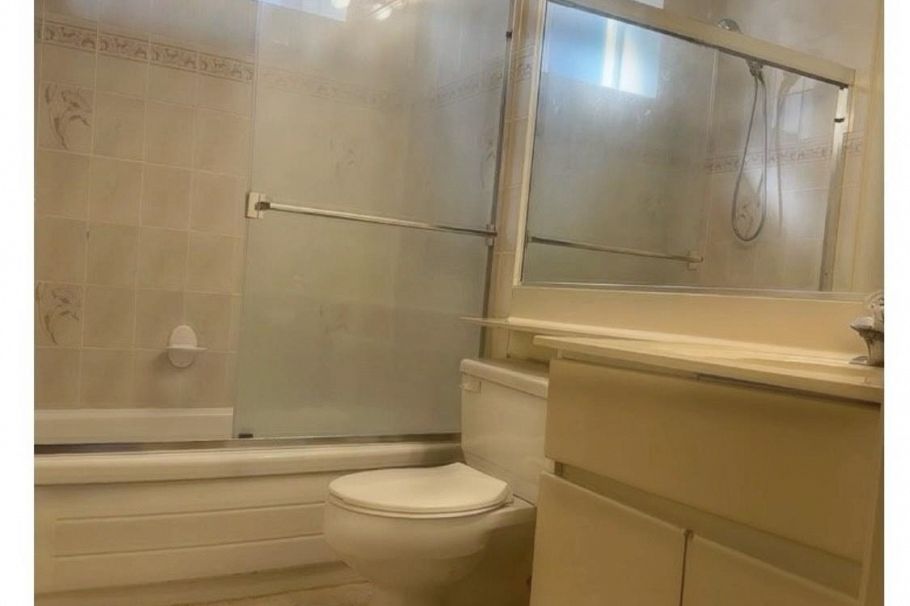 2813 W 21st Avenue Vancouver, BC - 37