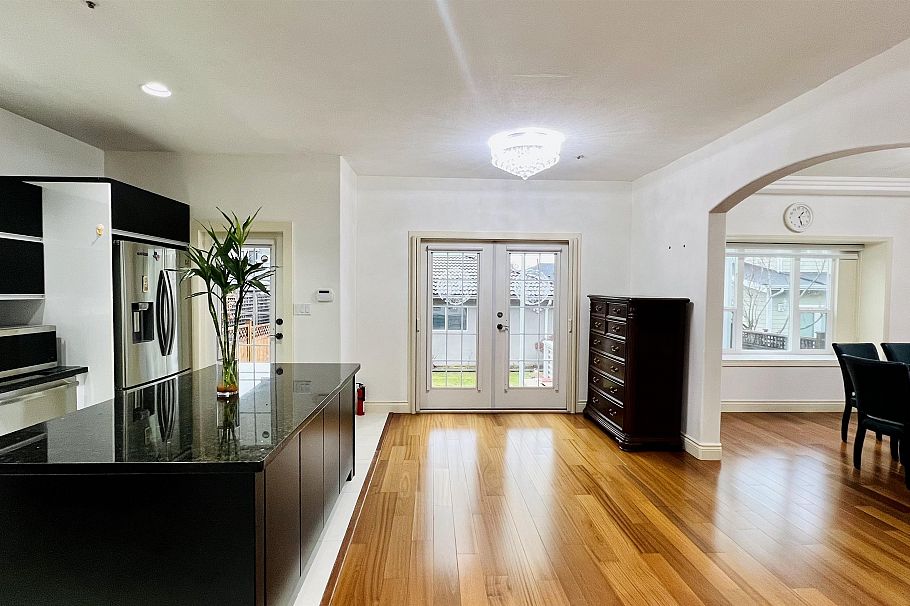 2813 W 21st Avenue Vancouver, BC - 6