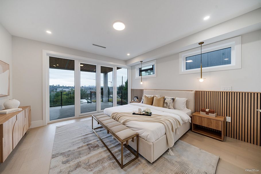 971 Adderley Street North Vancouver, BC - 19