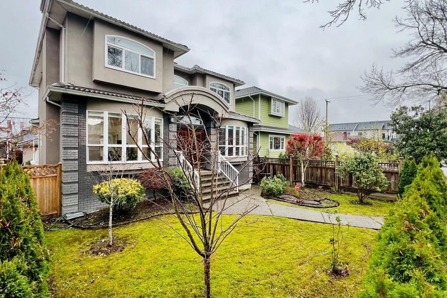 2813 W 21st Avenue Vancouver, BC - 11