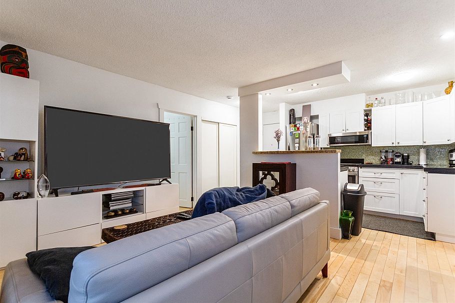 213 711 E 6th Avenue Vancouver, BC - 13