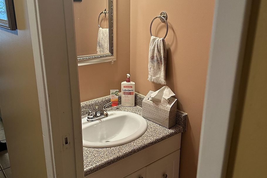 3444 Langford Avenue Vancouver, BC - 24