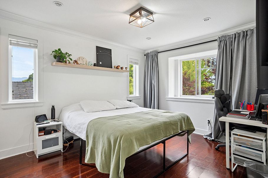 5187 Sherbrooke Street Vancouver, BC - 13