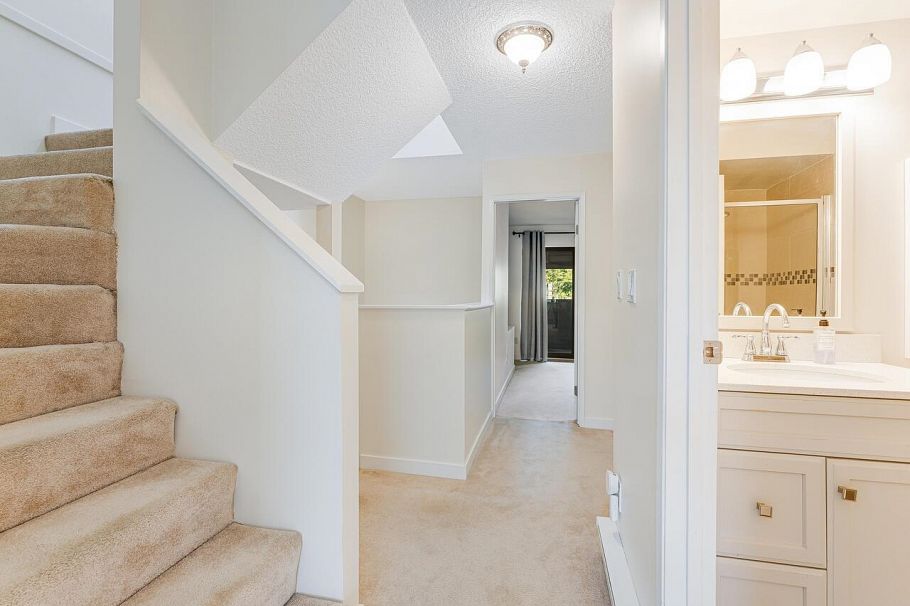 8132 Laval Place Vancouver, BC - 13