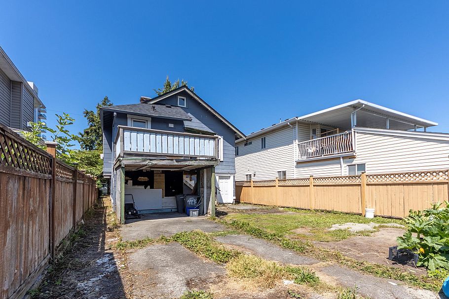 4836 Clarendon Street Vancouver, BC - 3