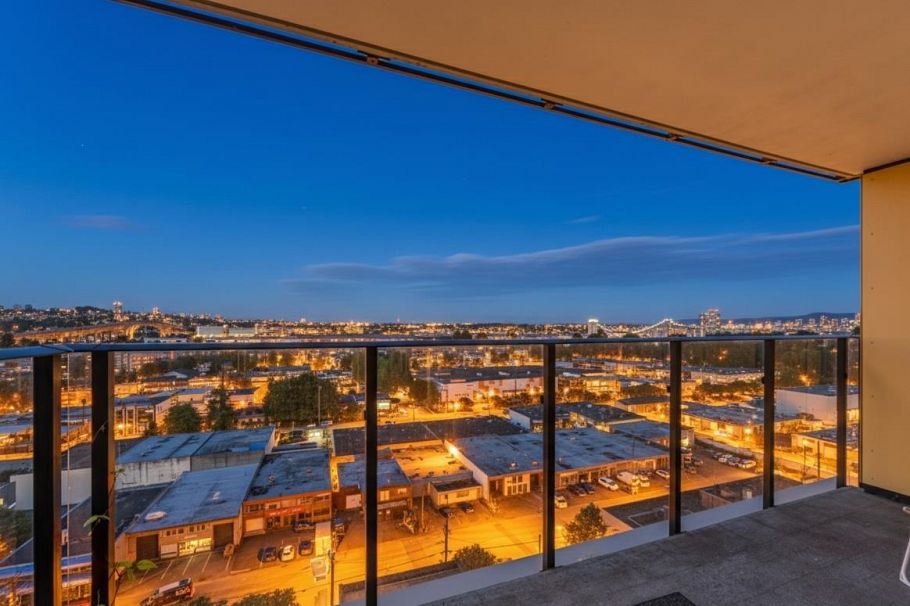 1304 1471 Hunter Street North Vancouver, BC - 4