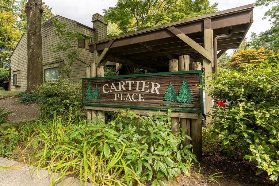 8132 Laval Place Vancouver, BC - 26