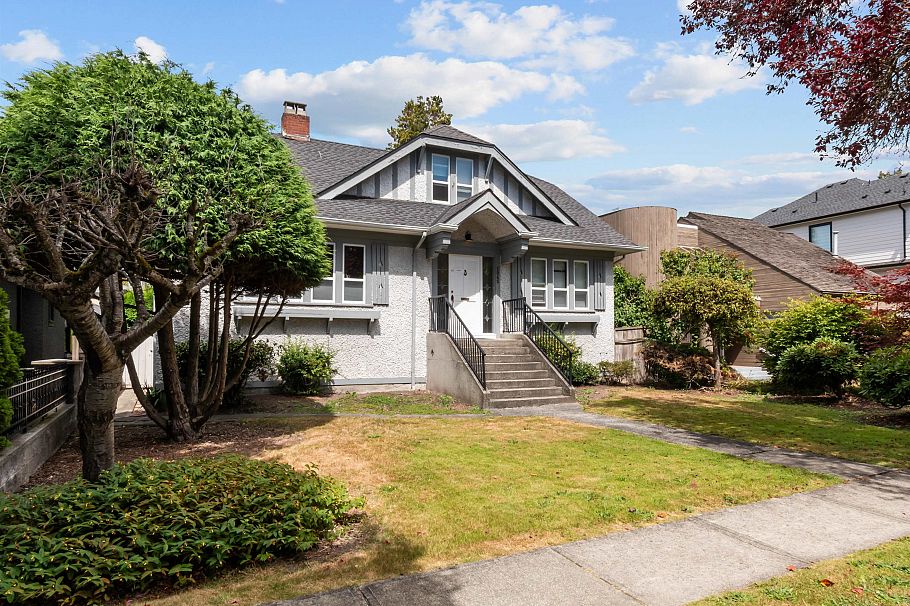 1945 W 45th Avenue Vancouver, BC - 1