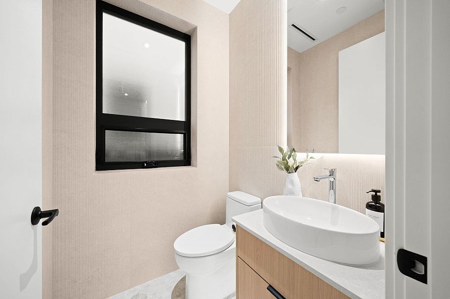 3904 W 23rd Avenue Vancouver, BC - 10