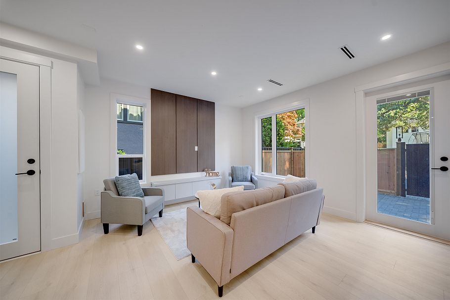 4 3836 W 8th Avenue Vancouver, BC - 6