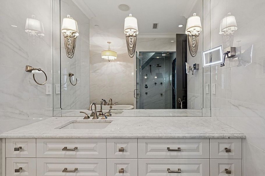 1189 W 32nd Avenue Vancouver, BC - 30