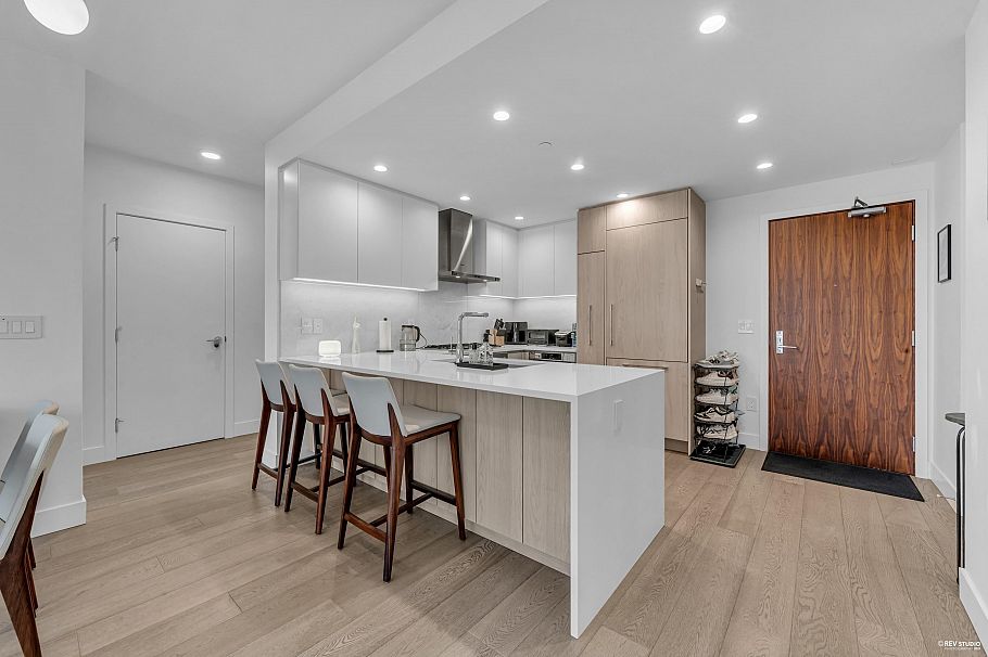 308 177 W 3rd Street North Vancouver, BC - 7