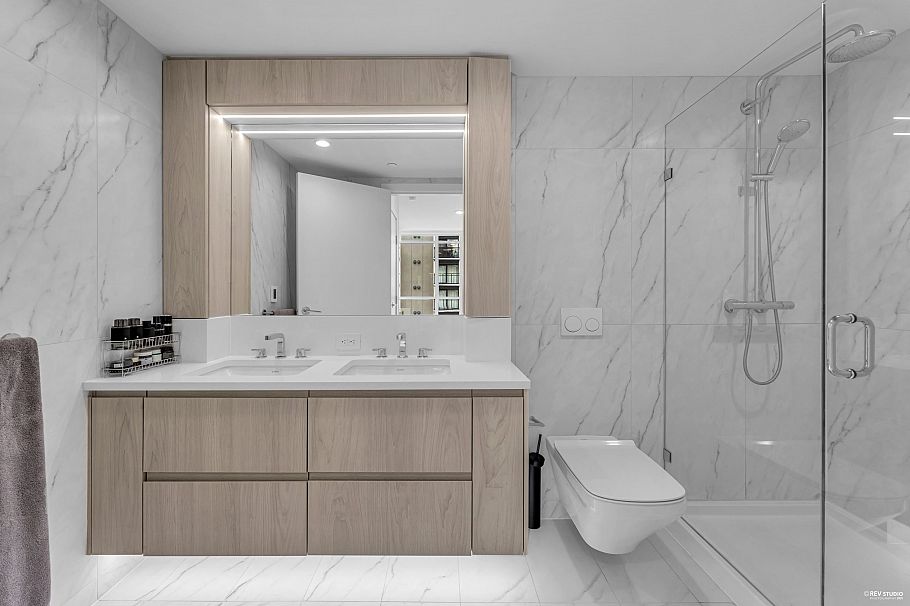 308 177 W 3rd Street North Vancouver, BC - 15