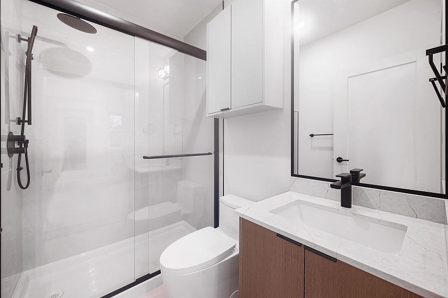 2 5554 Culloden Street Vancouver, BC - 27