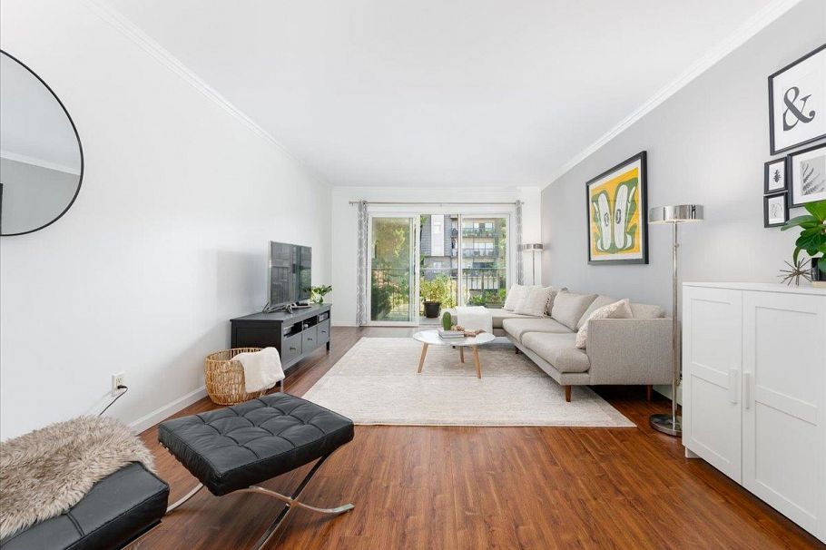 301 155 E 5th Street North Vancouver, BC - 6