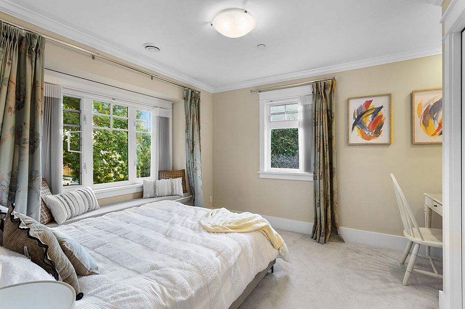 3895 W 23rd Avenue Vancouver, BC - 22